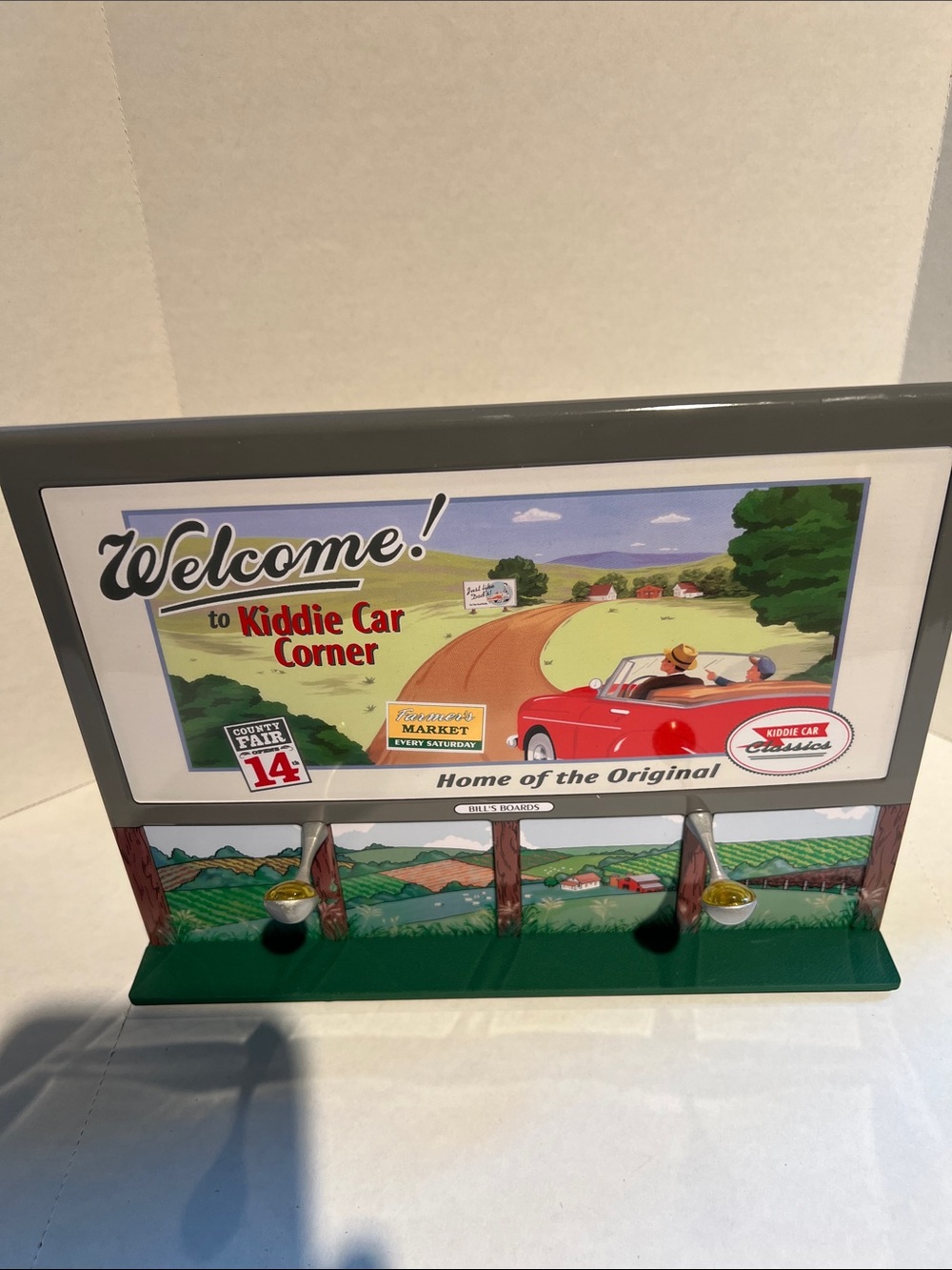 Garage Kiddie Car Corner Hook Rack - Green/Red
